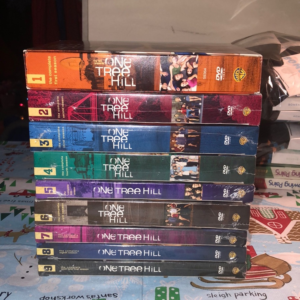 ⛵️ One Tree Hill Complete Seasons Set nwt❣️Note a Ship Alone Item❣️